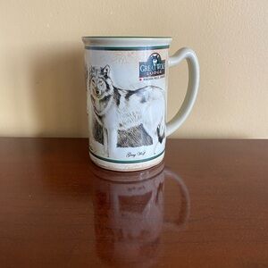 Great Wolf Lodge Coffee Tea Mug Canada Wildlife Animals NEW 5 inches